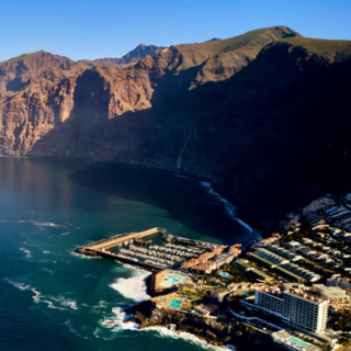 Los Gigantes